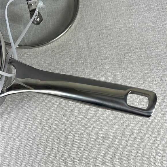 Cuisinart 1 Qt Sauce Pan Glass Lid Stainless Steel Chefs Classic #7719-14PP NEW - Picture 6 of 9